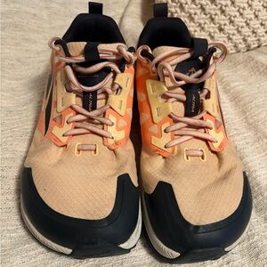 Altra Lone Peak Trail Runners